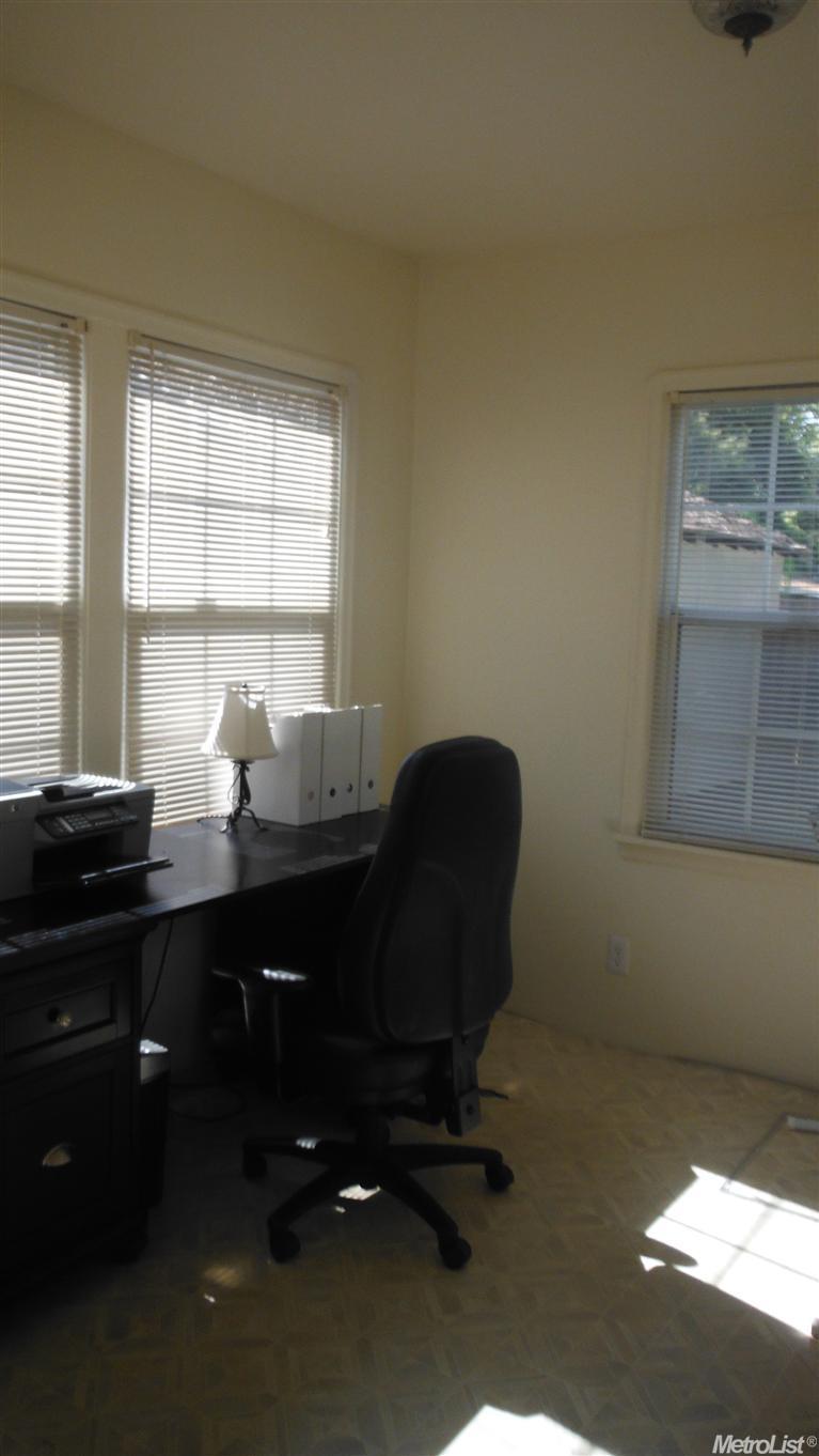1312 E Marshall St, Turlock, CA 95380 photo 6