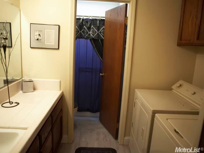 941 Nancy Dr, Ripon, CA 95366 photo 8