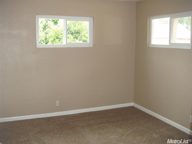 1013 Virginia, Manteca, CA 95337 photo 7