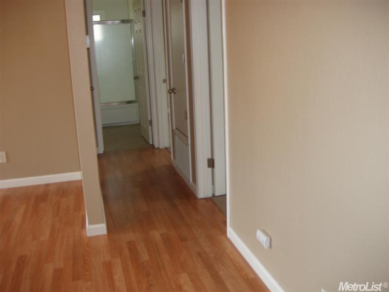 1013 Virginia, Manteca, CA 95337 photo 5