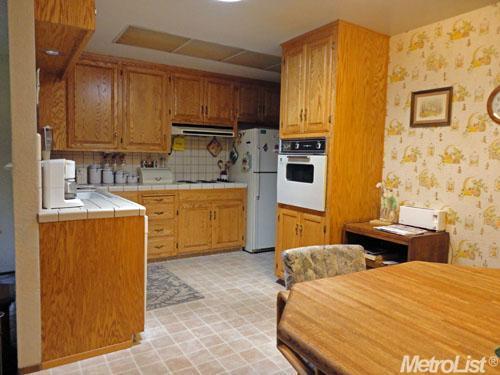 604 Recie Ct, Modesto, CA 95354 photo 3