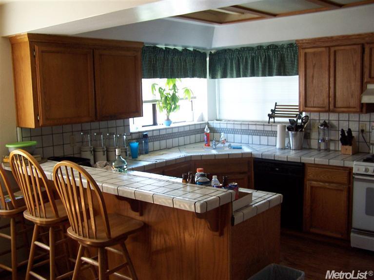 1504 Gilbert Ln, Chico, CA 95926 photo 3