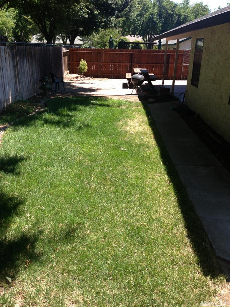 1504 Gilbert Ln, Chico, CA 95926 photo 2
