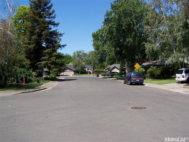 1504 Gilbert Ln, Chico, CA 95926 photo 5