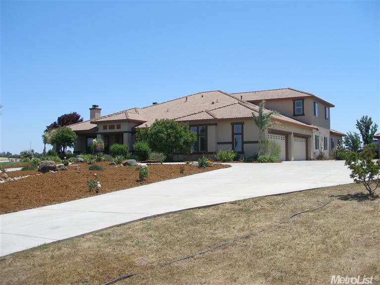 9740 Stablegate Rd, Wilton, CA 95693 photo 3