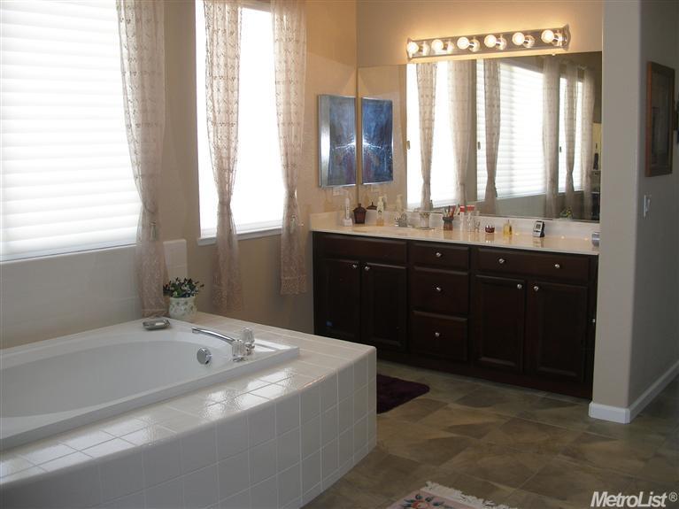 9740 Stablegate Rd, Wilton, CA 95693 photo 20