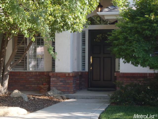 522 Nightingale Ct, Merced, CA 95340 photo 2