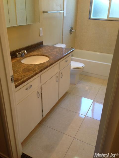 2360 Tokay, Turlock, CA 95380 photo 7