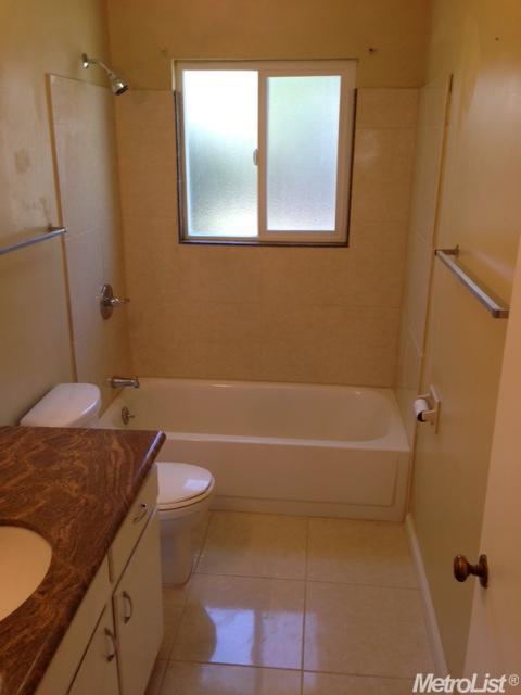 2360 Tokay, Turlock, CA 95380 photo 8