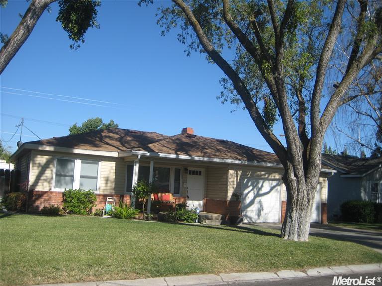 1308 Kurt Ave, Modesto, CA 95350 photo 1