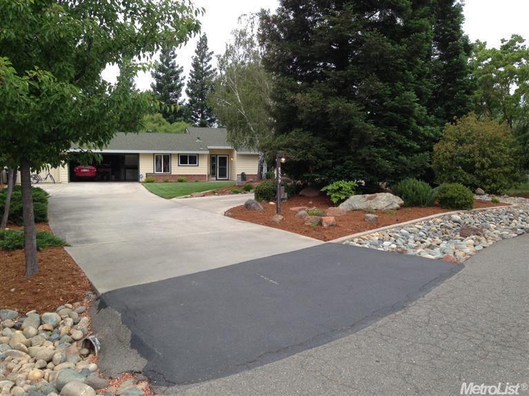8339 Derringer Ct, Elverta, CA 95626 photo 2
