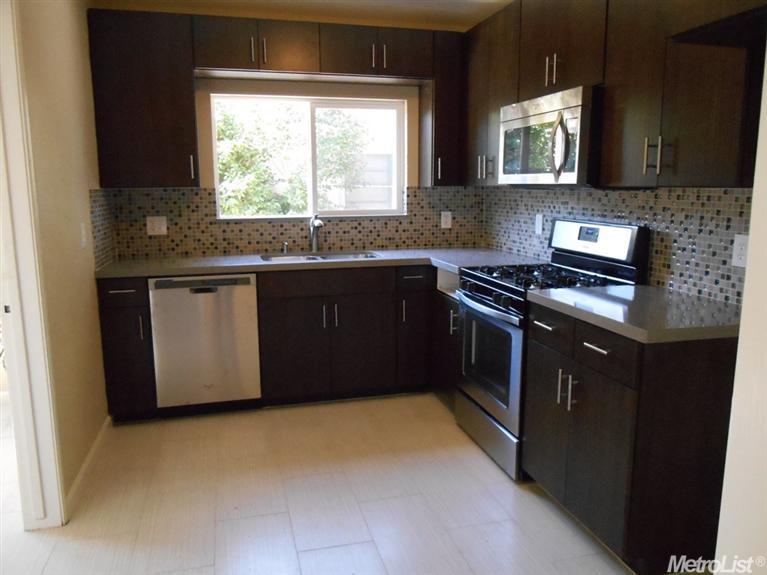620 Hackberry Ave, Modesto, CA 95354 photo 2