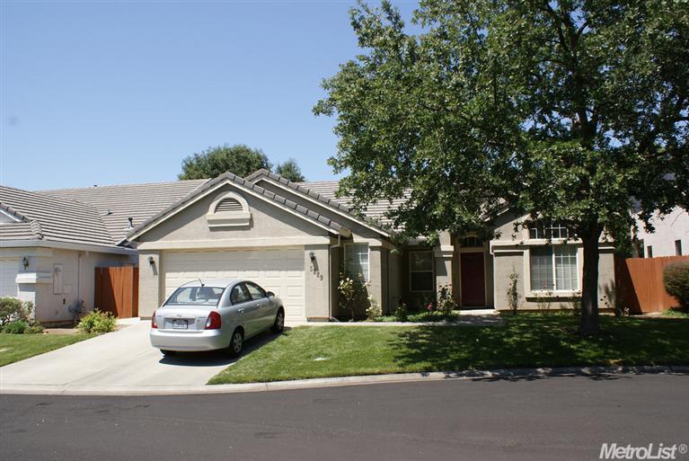 5229 Wyndham Oak Ln, Carmichael, CA 95608 photo 1