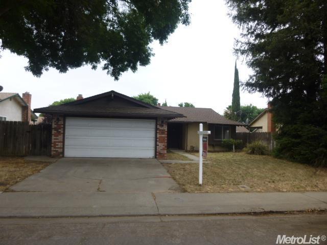 2536 Stoneridge Dr, Modesto, CA 95355 photo 1