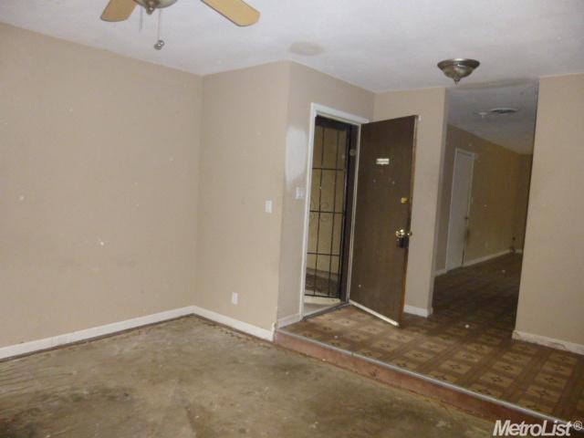 2536 Stoneridge Dr, Modesto, CA 95355 photo 4