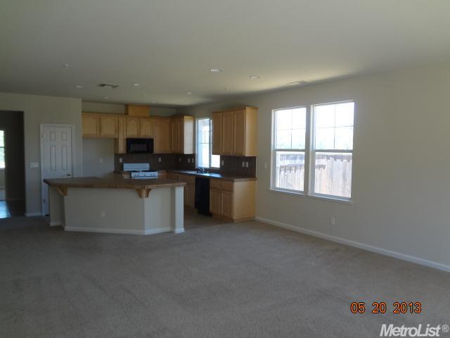 16785 Gable Dr, Esparto, CA 95627 photo 4