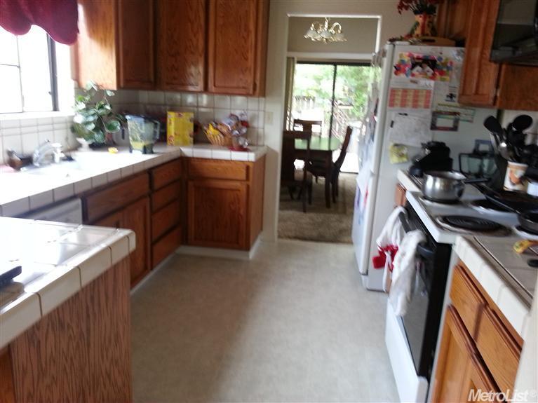 1212 Partridge Ln, Manteca, CA 95337 photo 5