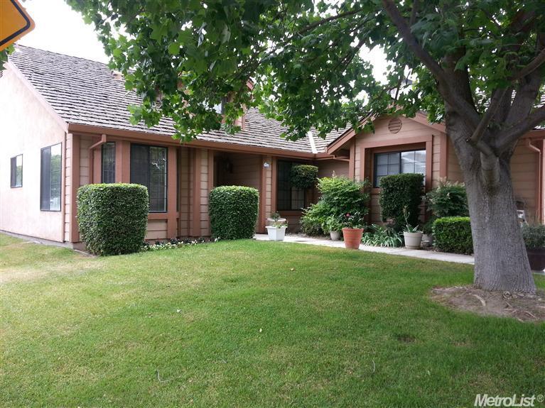1212 Partridge Ln, Manteca, CA 95337 photo 2