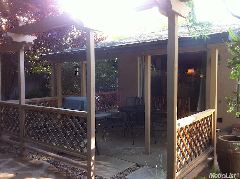 944 E Alameda St, Manteca, CA 95336 photo 17