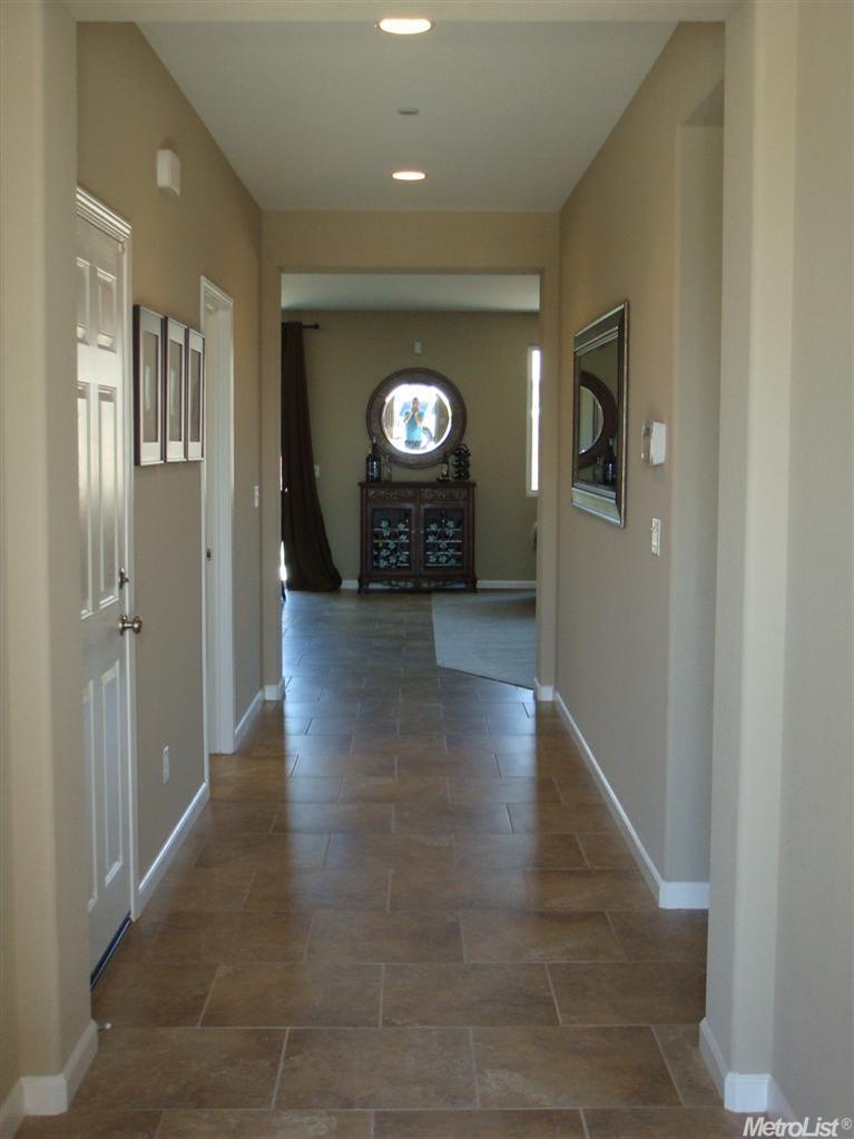 1255 Marisol Dr, Manteca, CA 95337 photo 2