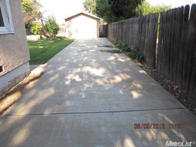6231 Ring Dr, Sacramento, CA 95824 photo 16
