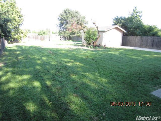 6231 Ring Dr, Sacramento, CA 95824 photo 15