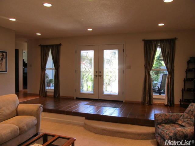 1113 Springcreek Dr, Modesto, CA 95355 photo 7