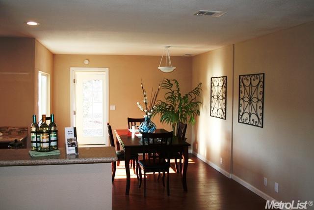 6323 Grant Ave, Carmichael, CA 95608 photo 3