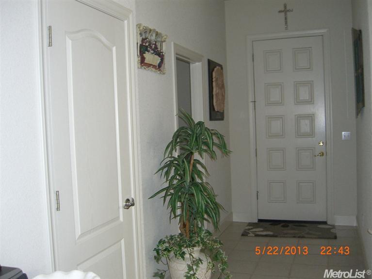 3208 Jonathan Ln, Modesto, CA 95355 photo 2
