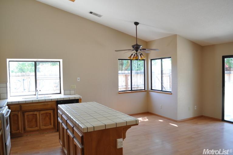 2536 Manor Oak Dr, Modesto, CA 95355 photo 7