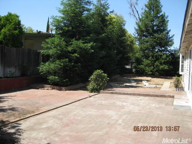 3633 Casa Rosa Way, Carmichael, CA 95608 photo 12