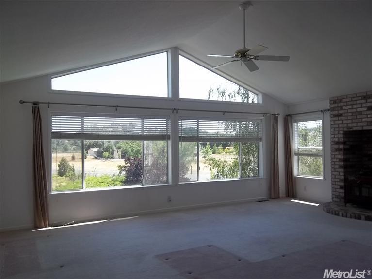 2161 Stagecoach Rd, Placerville, CA 95667 photo 2