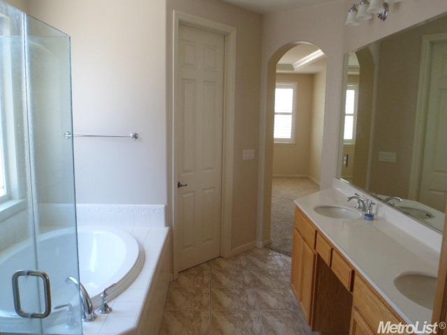 169 W Shasta Ave, Ripon, CA 95366 photo 18