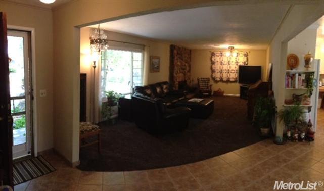 5252 E Armstrong Rd, Lodi, CA 95240 photo 4
