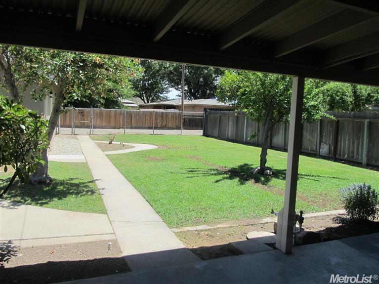 404 Severin Ave, Modesto, CA 95354 photo 22