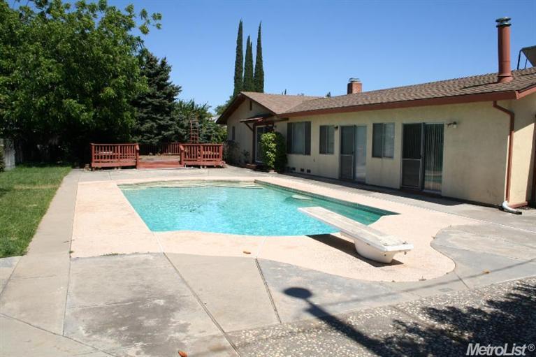 1409 Hillview Dr, Modesto, CA 95351 photo 23