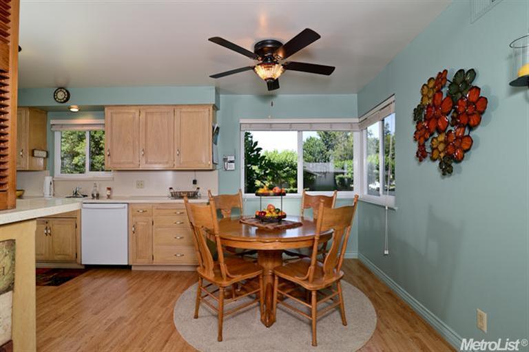 1370 Meredith Way, Carmichael, CA 95608 photo 7
