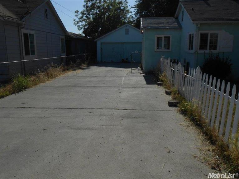 609 Marshall Ave, Modesto, CA 95351 photo 4
