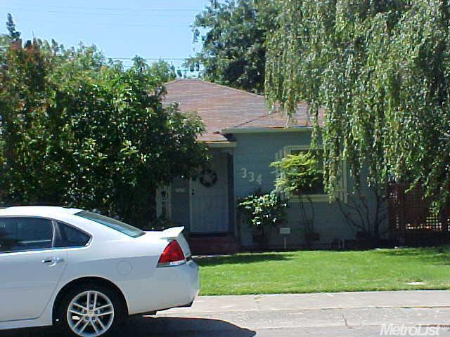 334 Palm, Lodi, CA 95240 photo 1