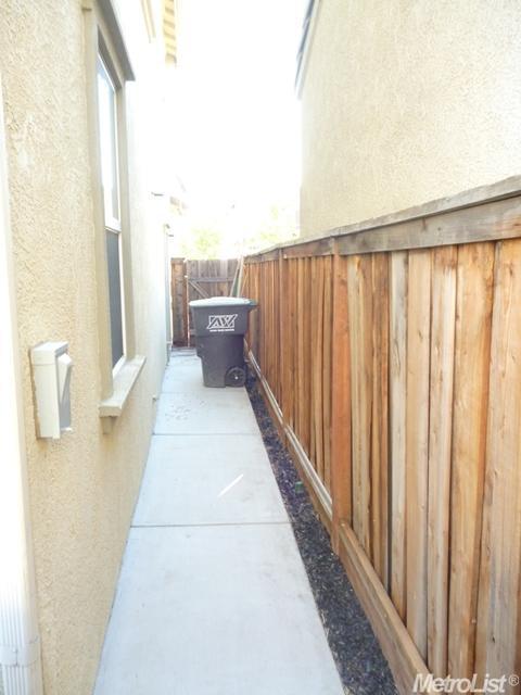 17365 Pheasant Downs Rd, Lathrop, CA 95330 photo 18