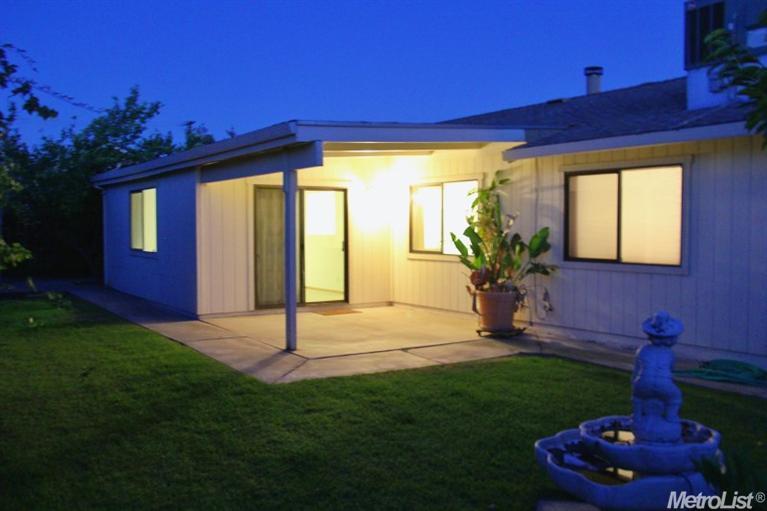 2517 Canyon Dr, Modesto, CA 95351 photo 3