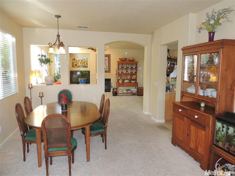 2208 Caravaggio Dr, Davis, CA 95618 photo 4