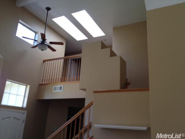 3628 Effingham Ln, Modesto, CA 95357 photo 9