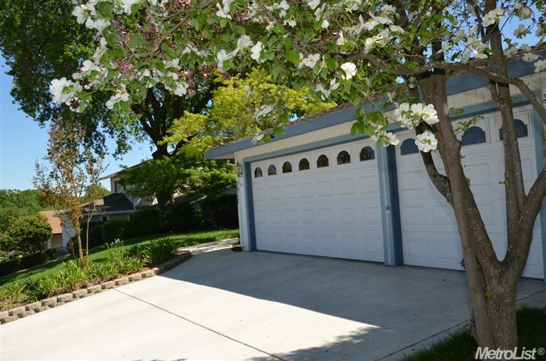5917 Camray Cir, Carmichael, CA 95608 photo 3