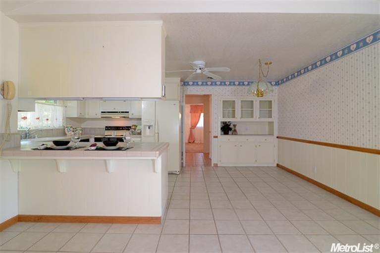5917 Camray Cir, Carmichael, CA 95608 photo 24