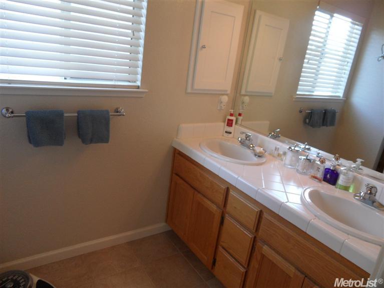 1512 Olympic Dr, Davis, CA 95616 photo 20