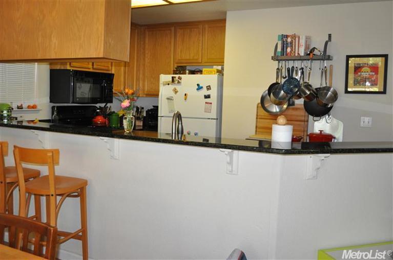 1435 Farragut Cir, Davis, CA 95618 photo 17