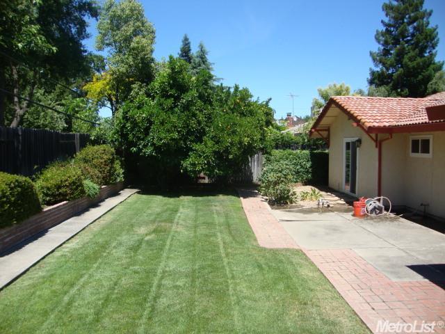 5277 Glancy Dr, Carmichael, CA 95608 photo 17
