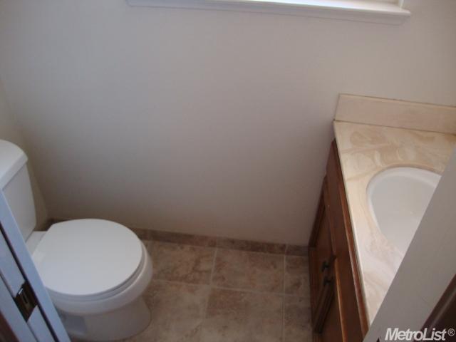 5277 Glancy Dr, Carmichael, CA 95608 photo 11
