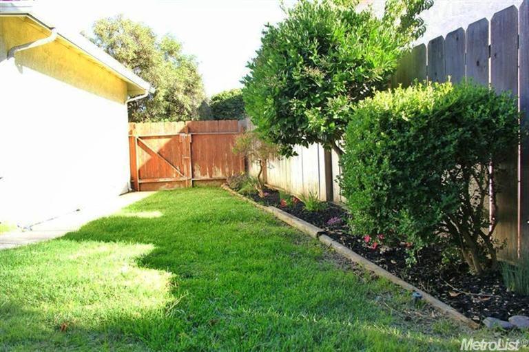 2401 Greenacre Ln, Modesto, CA 95355 photo 23